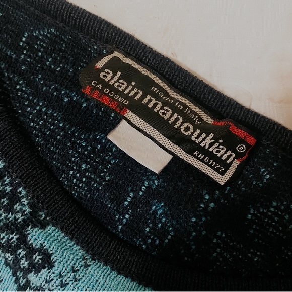 Vintage Alain Manoukian Italian blue knit pullover sweater - Picture 4 of 7